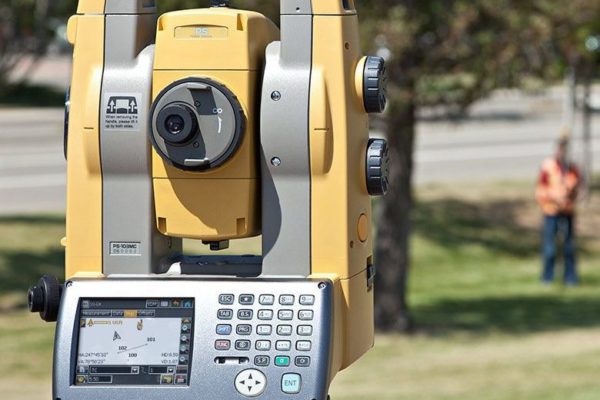 Stazione Totale Topcon